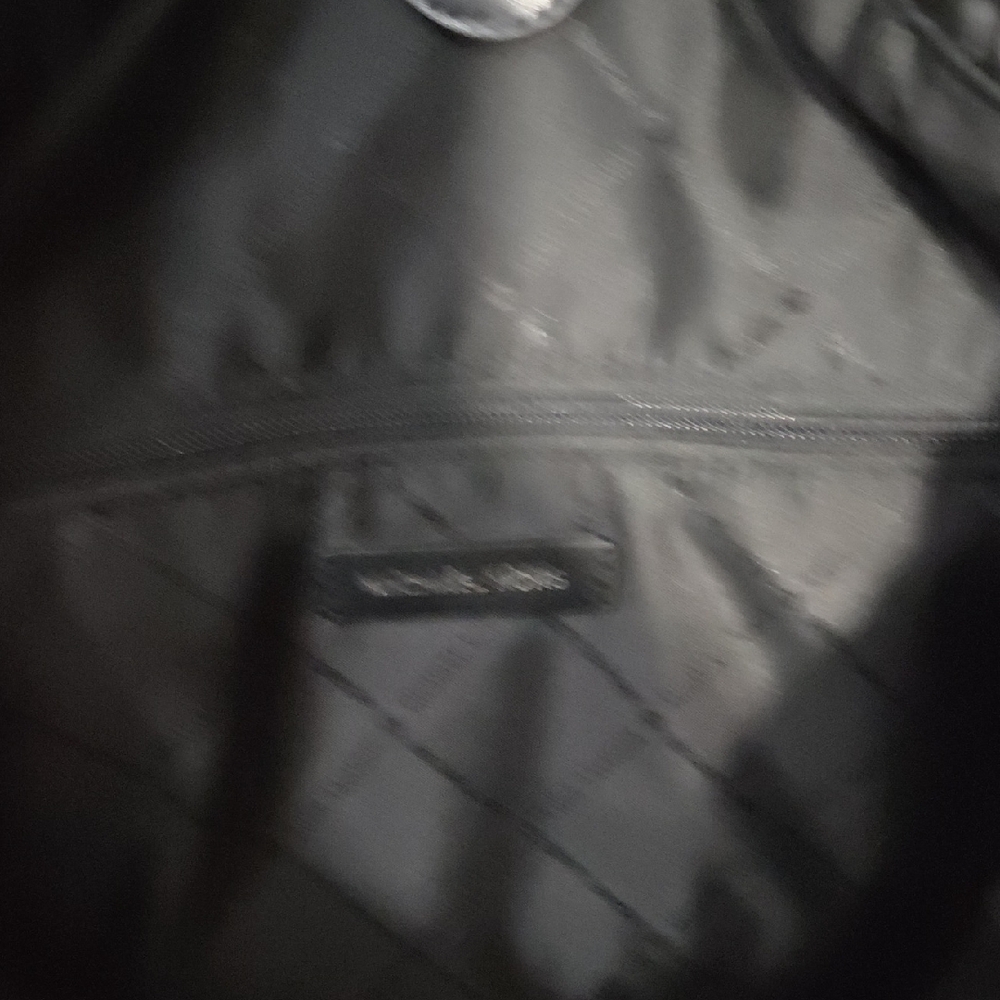Michael Kors Black Quilted Interior Tote - Picture 10 of 12